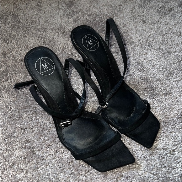 Black Strappy Heels - Picture 1 of 4